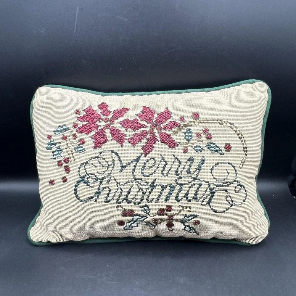 Vintage Merry Christmas Needlepoint Tapestry Throw‎ Pillow Decor Holiday 12x9